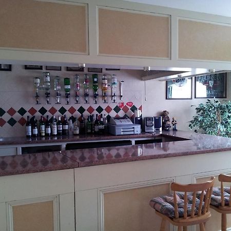 Roseglen Hotel Shanklin Extérieur photo