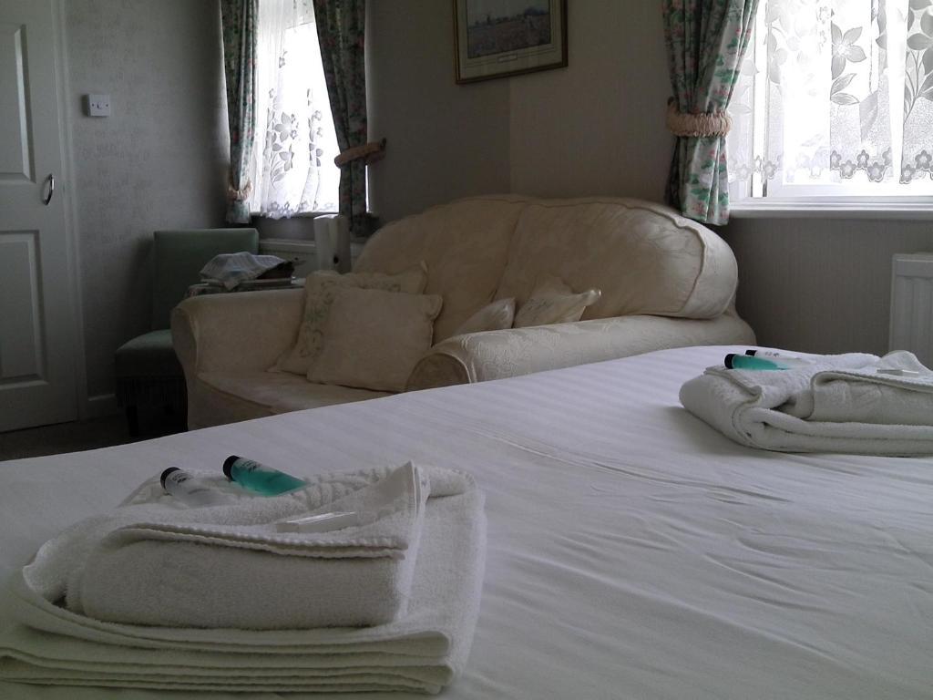 Roseglen Hotel Shanklin Extérieur photo